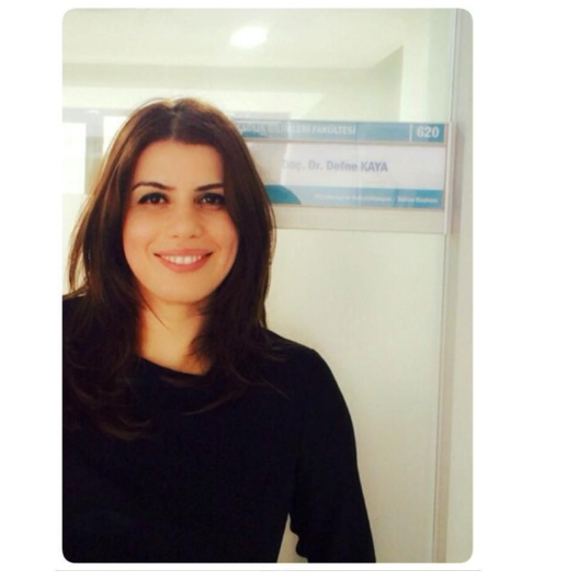 Defne Kaya