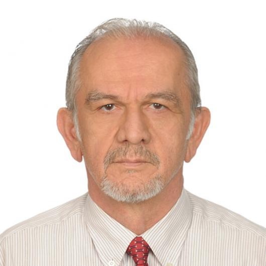 Şeref Özer