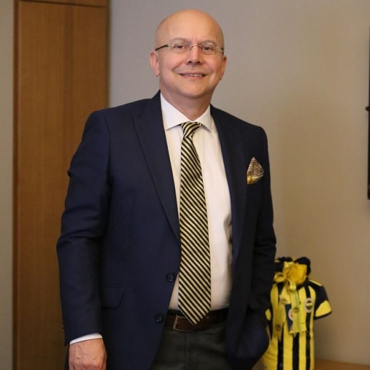 Op. Dr. Ahmet Murat Emanetoğlu