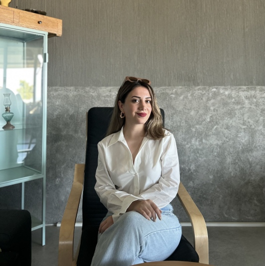 Dkt. Merve Kurt