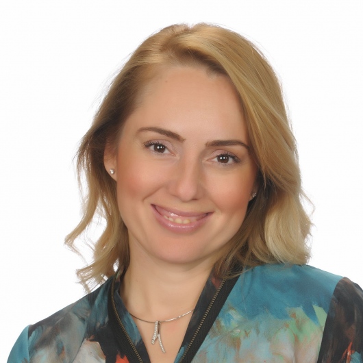 Dr. Zerrin Binbay