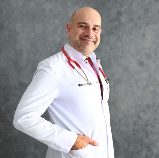 Engin Menekşe