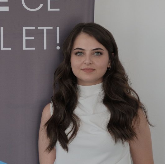 Uzm. Psk. Gül Kır