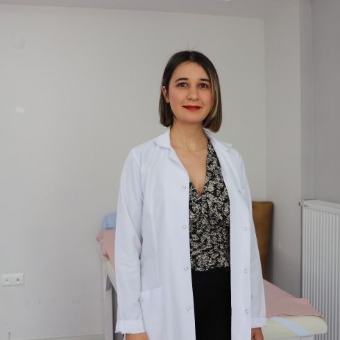 Fzt. Özge Anar