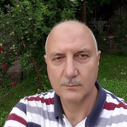 Op. Dr. Ali Rıza Karaokur