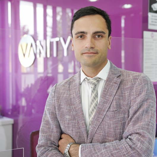 Op. Dr. Ayhan Işık Erdal