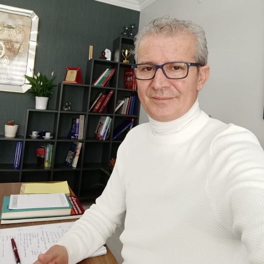 Op. Dr. Arif Yorulmaz