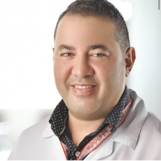 Op. Dr. Mahmut Alğaç