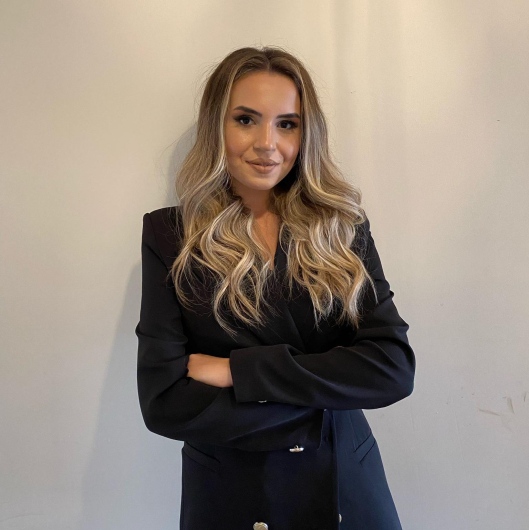 Psk. Esin Aksoy