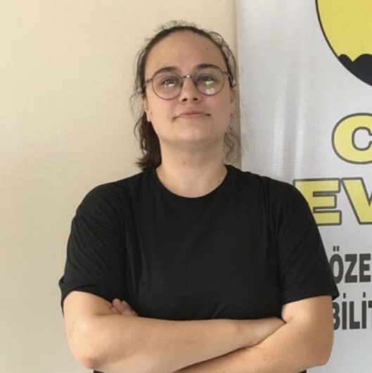 Fzt. Özgü İzel Özcan