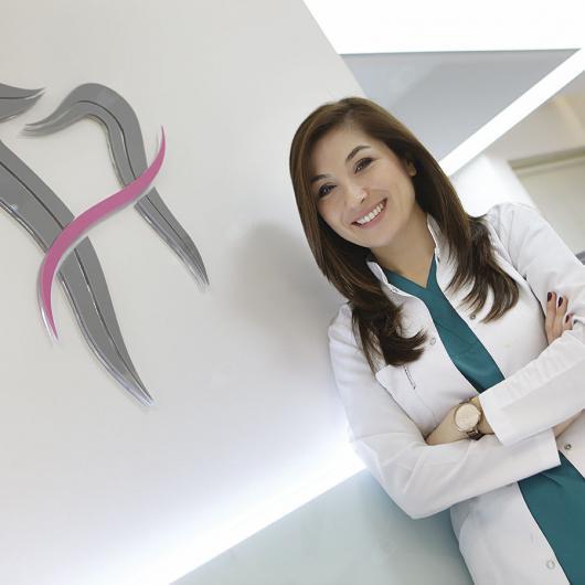 Dr. Dt. Nevşin Şener