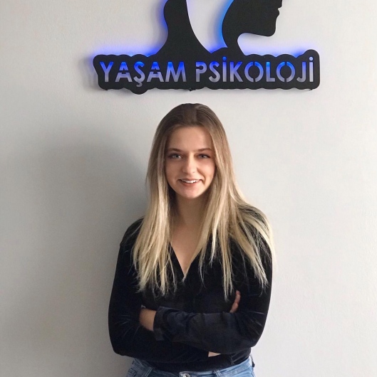 Psk. Aslı Domatesçi