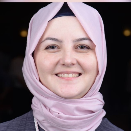 Dr. Dt. Tuğba Çolak
