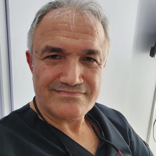 Op. Dr. Mustafa Şahin