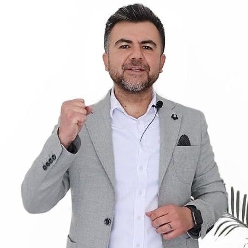 Uzm. Kl. Psk. Kamil Demir