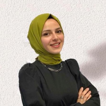 Dkt. Beyza Nur Altıparmak