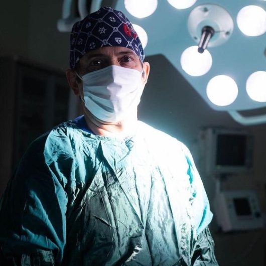 Op. Dr. Ahmet Suat Altmışyedioğlu