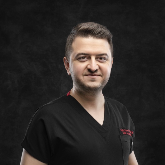 Op. Dr. Onur Nursaçan