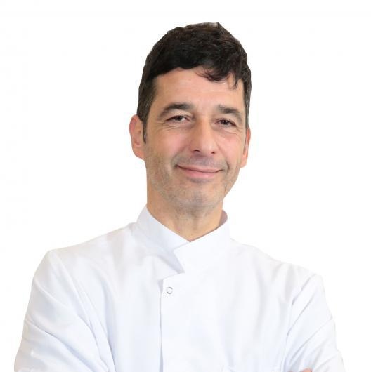 Op. Dr. Emin Ağaoğlu