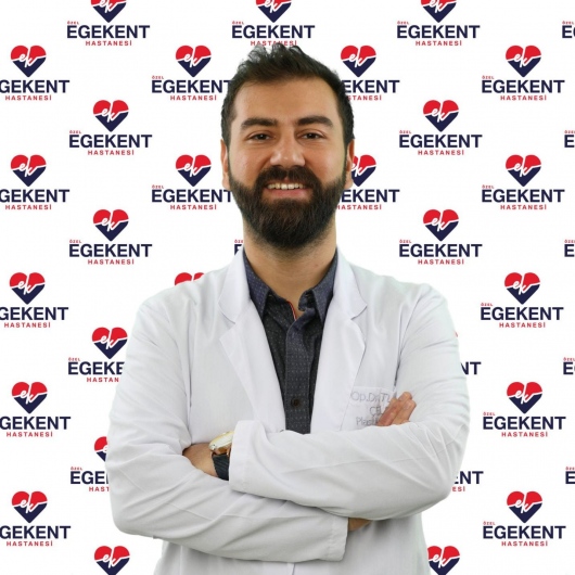 Op. Dr. Tuğrul Çelebi