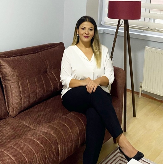 Uzm. Kl. Psk. Gözde Seçkiner