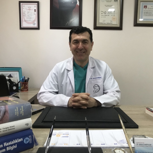 Op. Dr. Ayhan Şahinler