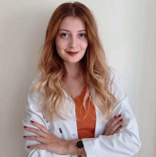 Dkt. Begüm Altunbaş