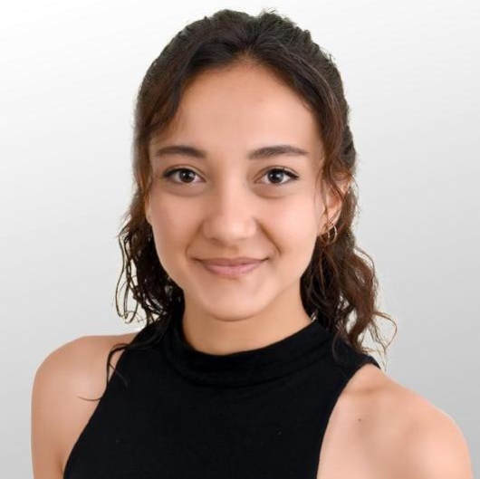Fzt. Selin Öztürk