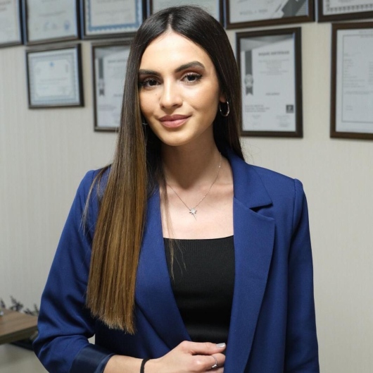 Uzm. Kl. Psk. Esna Serbest