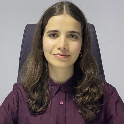 Dkt. Elif Sakarya