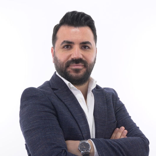 Dr. Samet Bozcan