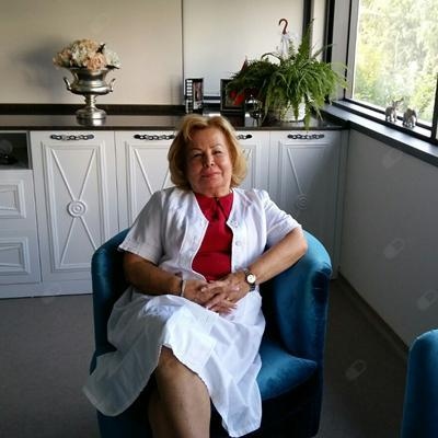 Meral Tüzün