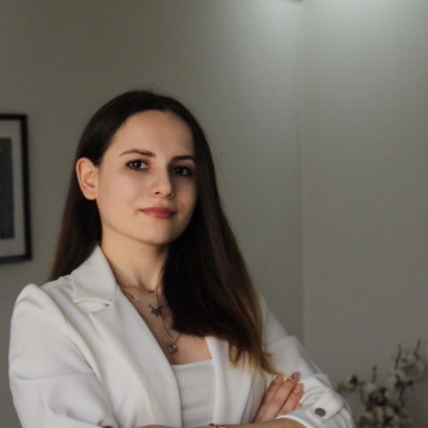 Uzm. Kl. Psk. Nazmiye Azak