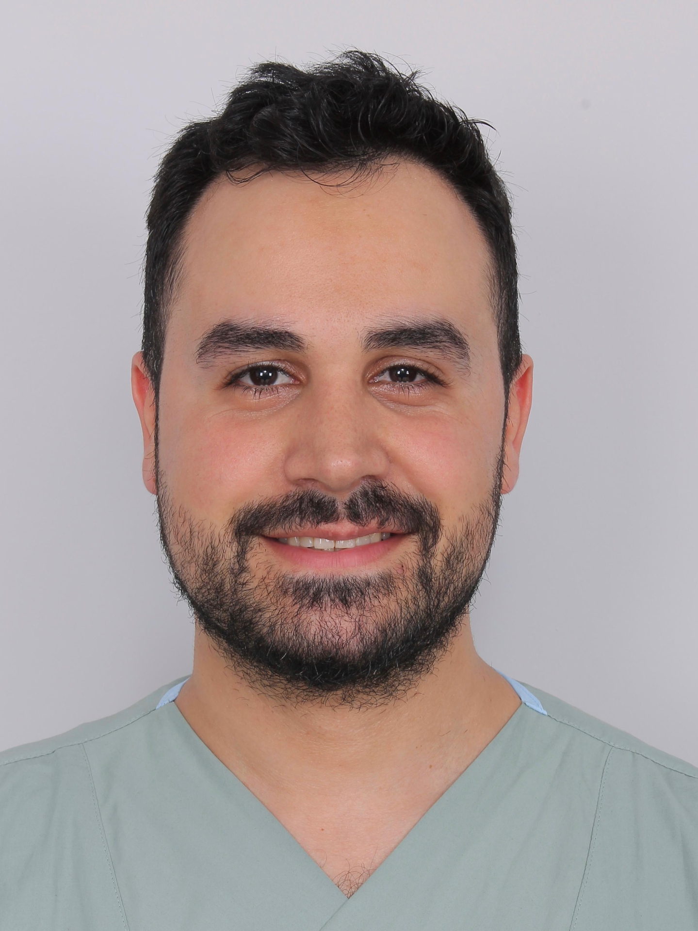 Dr. Abdullah Çölçınar