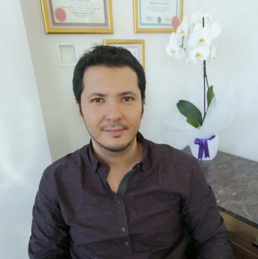 Op. Dr. Abdurrahman Onur Tüylü