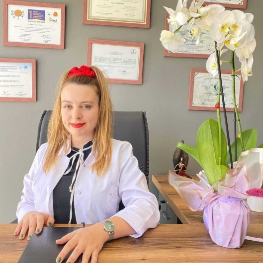 Fzt. Gizem Bekmürza