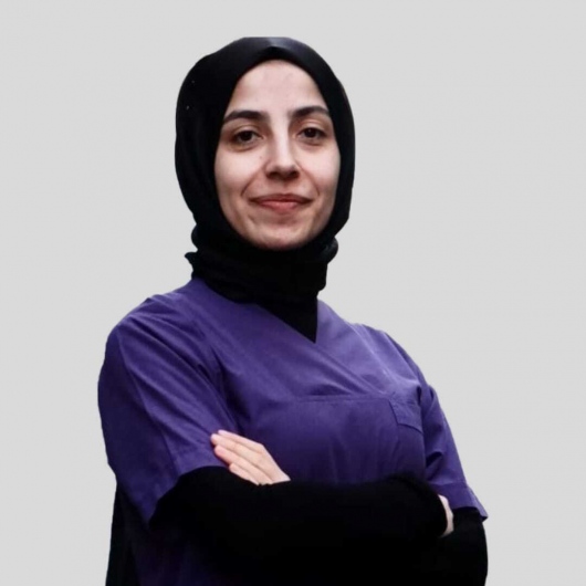 Fzt. Özlem Öztürk