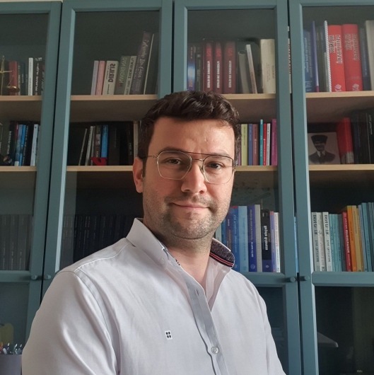 Özgür Aycan Akdur