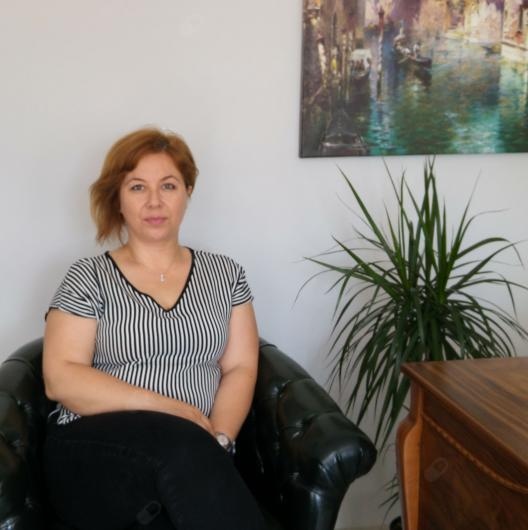 Işıl Ateş Çöl