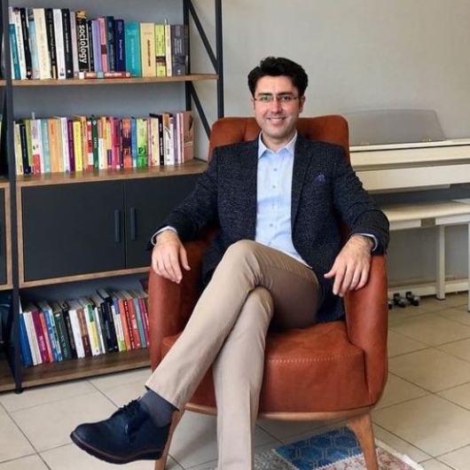 Uzm. Kl. Psk. Ömer Halıcı
