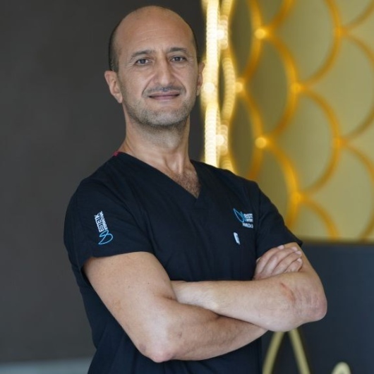 Op. Dr. Engin Paralı