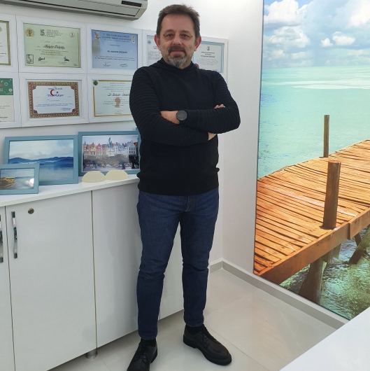Op. Dr. Bahadır Özkeskin