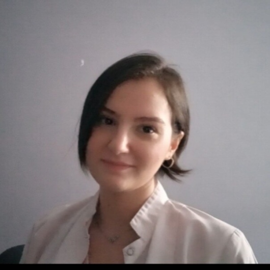 Dkt. Aycan Rabia Akman