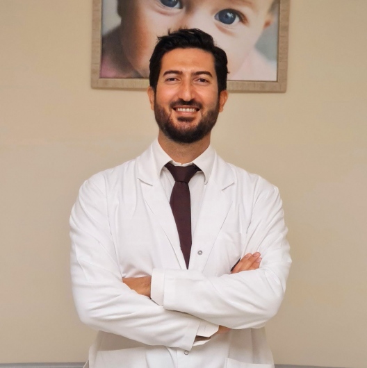 Op. Dr. Mert Yeşiladalı