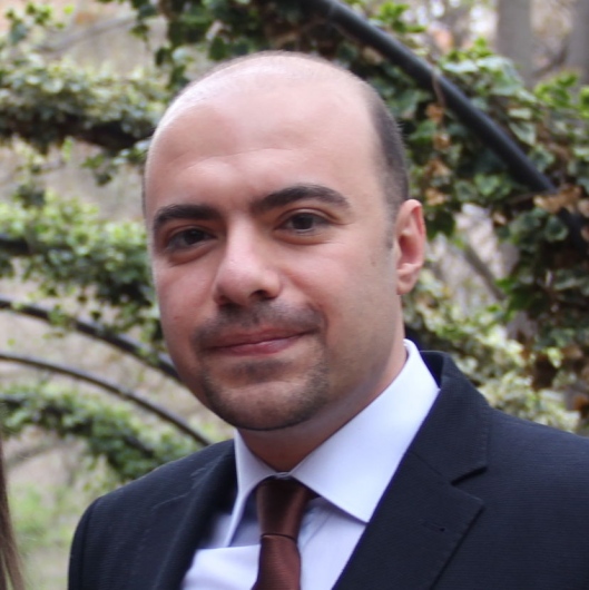 Erkan Kuru