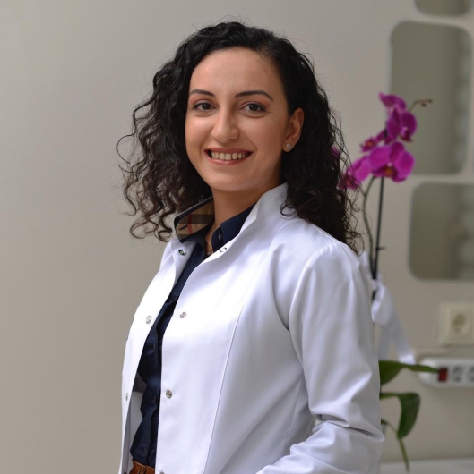 Yazgı Ay Ünüvar