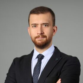Doç. Dr.Emre Divarcı