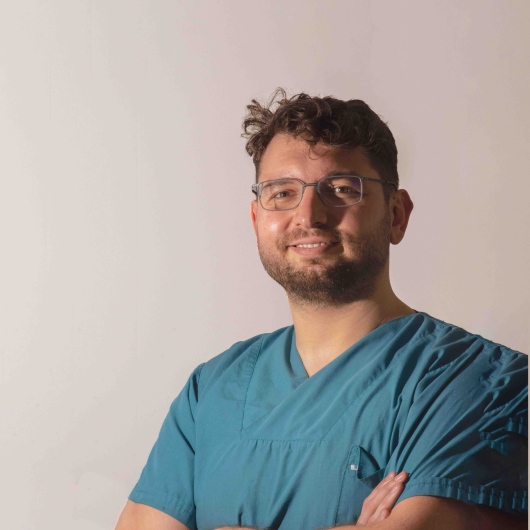 Dr. Dt. Cem Taşkın